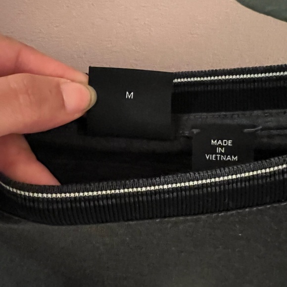 Mens size m Hugo boss long sleeve - Picture 3 of 3